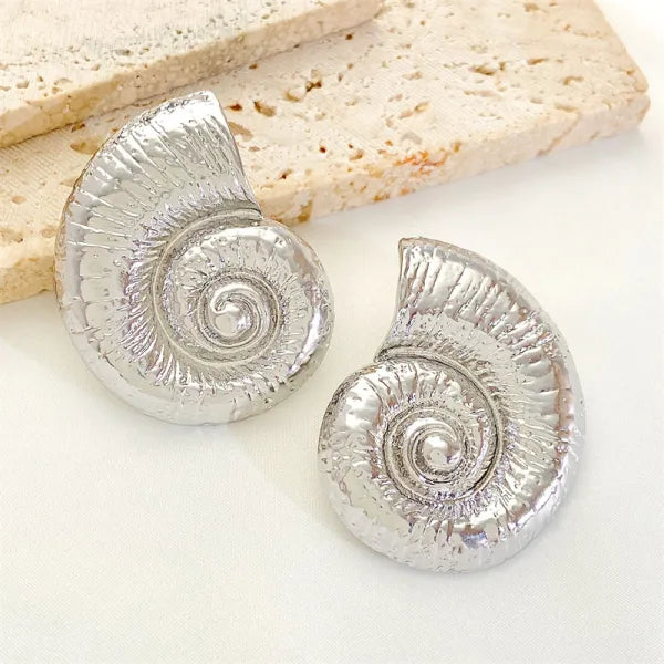 Boho Gold Seashell Shell Earrings